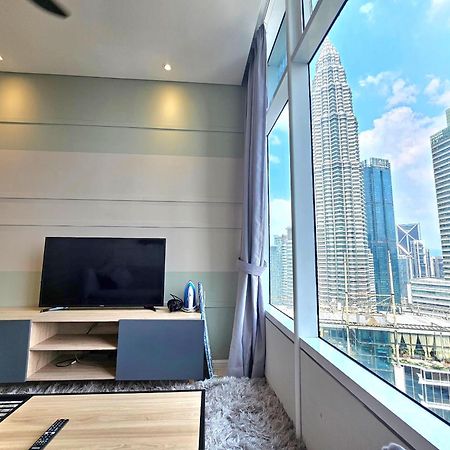 Apartment Sky By Monosuites Klcc กัวลาลัมเปอร์ ภายนอก รูปภาพ